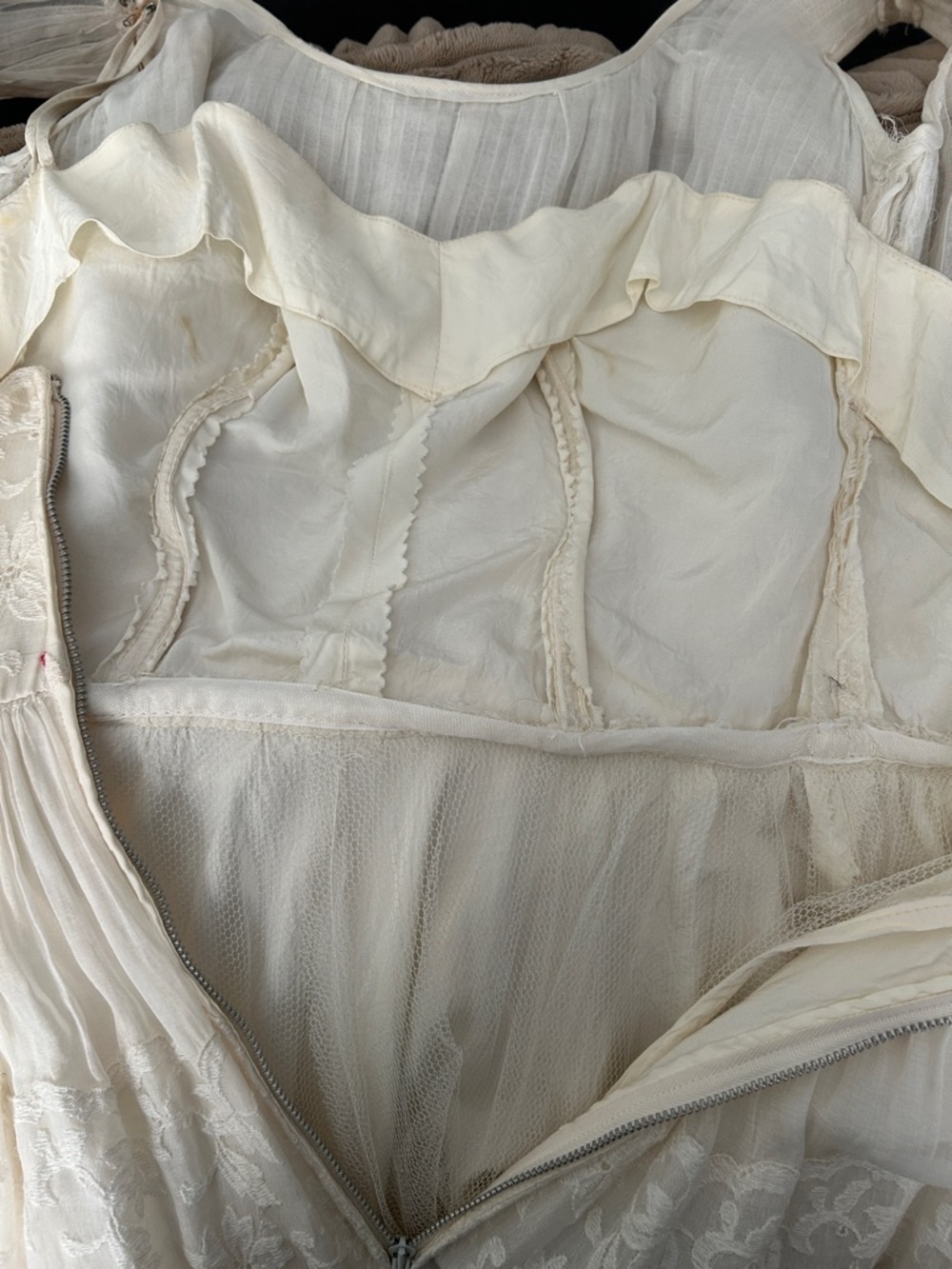Vintage 1950s Henri Bendel White Lace Dress - Picture 8 of 11